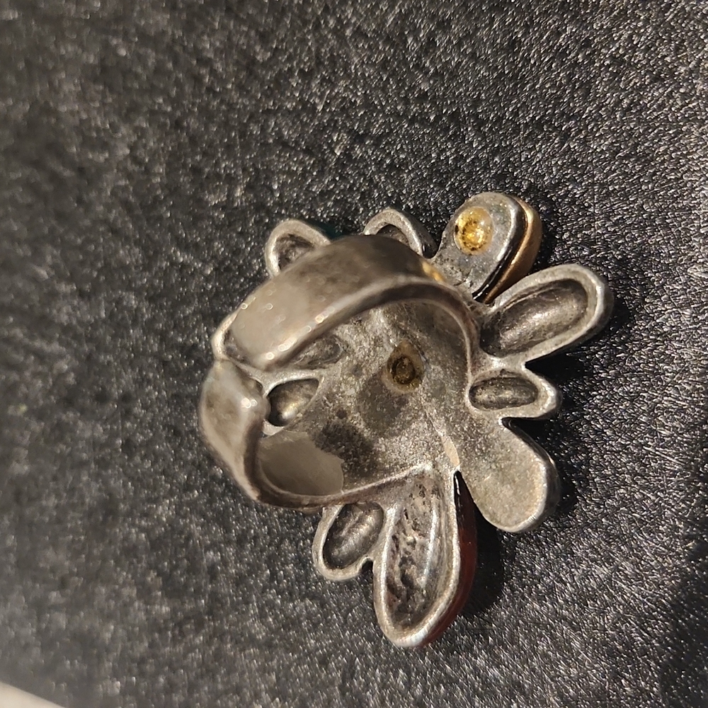 Jewelry - Picture 5 of 5